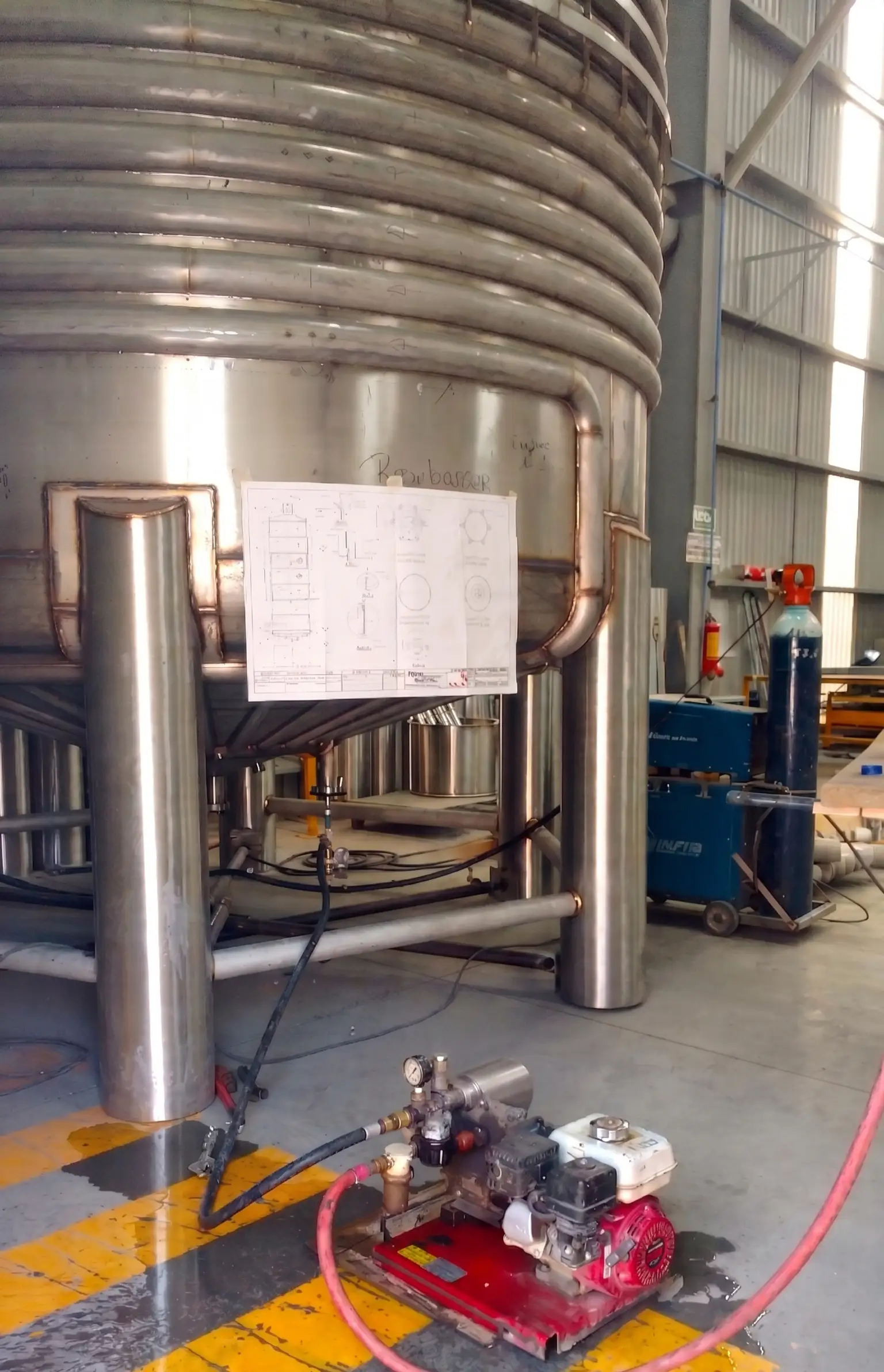 Prueba hidrostática a Tanques y Calderas — trabajo 3